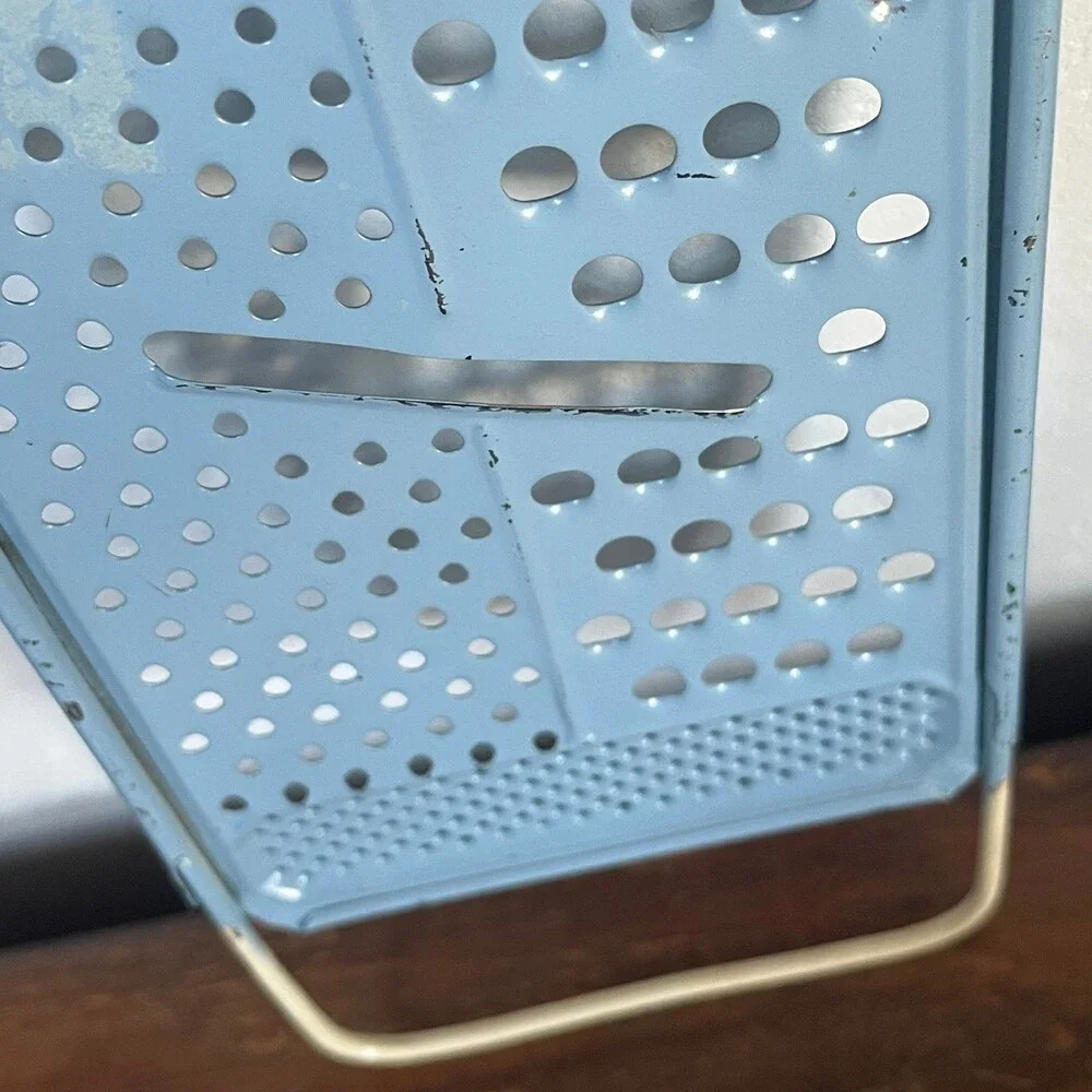 VTG Blue Cheese Grater Slicer Kitchen Tool Decor Stainless All One Retro Taiwan